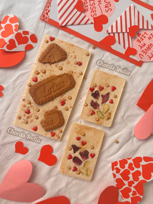 Snow Biscoff Chocolate Bar