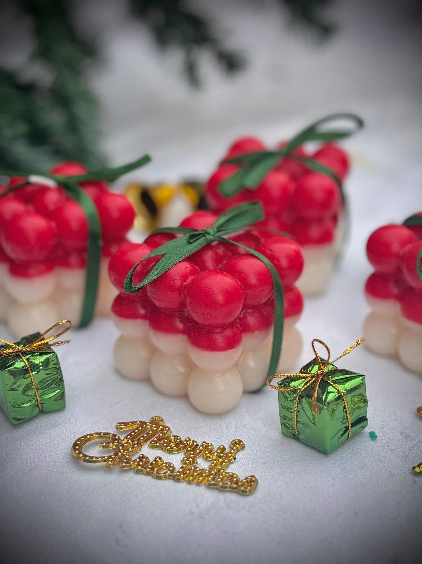 Festive Bubble Candle - RED & WHITE